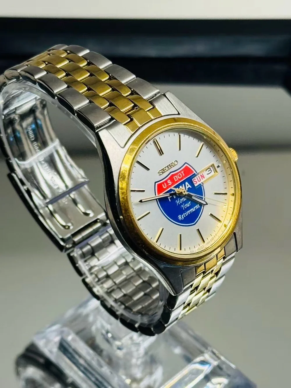 Vintage Seiko Quartz Date U.S. DOT FHWA Retirement Watch 36mm New Battery Runs